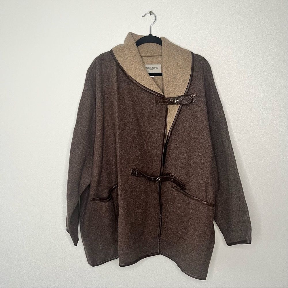 Vintage Ivan Grundahl Poncho Avant Garde Wool Chocolate Brown Coat Size 40